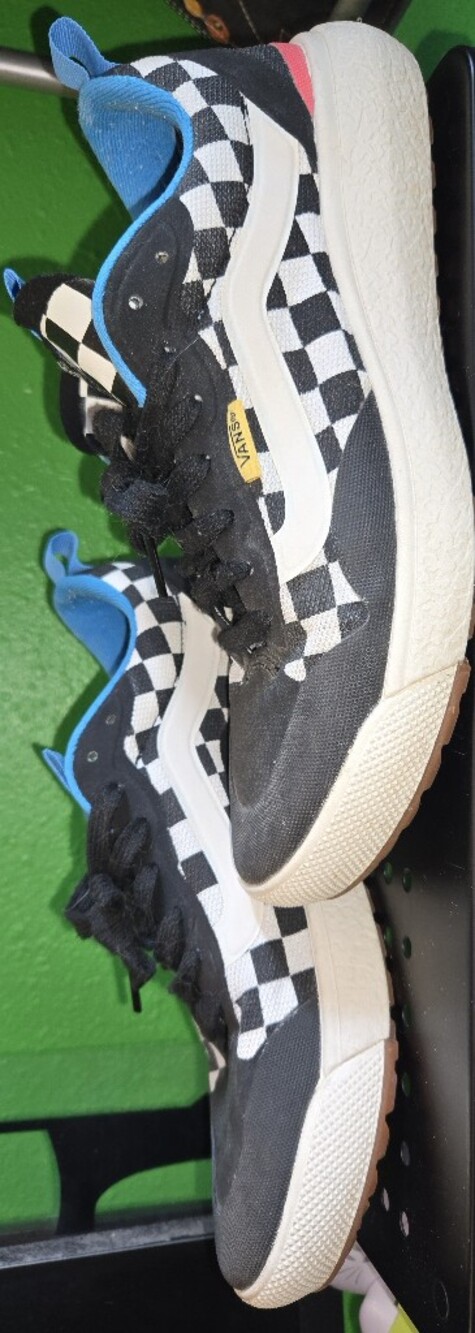 Vans X T&C Surf Design UltraRange EXO sz M7/W7.5